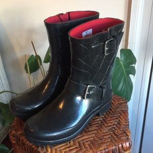 Sperry Black Pattern Rain Boots